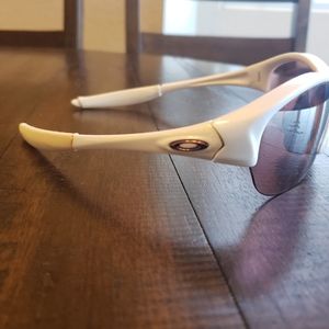 Oakley Endure Sunglasses for Women